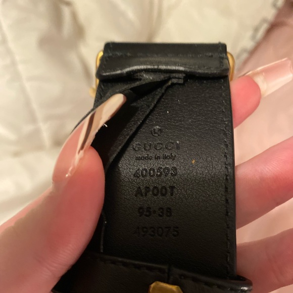Gucci Belt 100% authentic - Picture 3 of 4